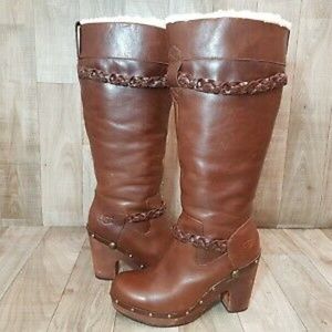 UGG Savanna Boots | Fur lined | Leather | Size 5
